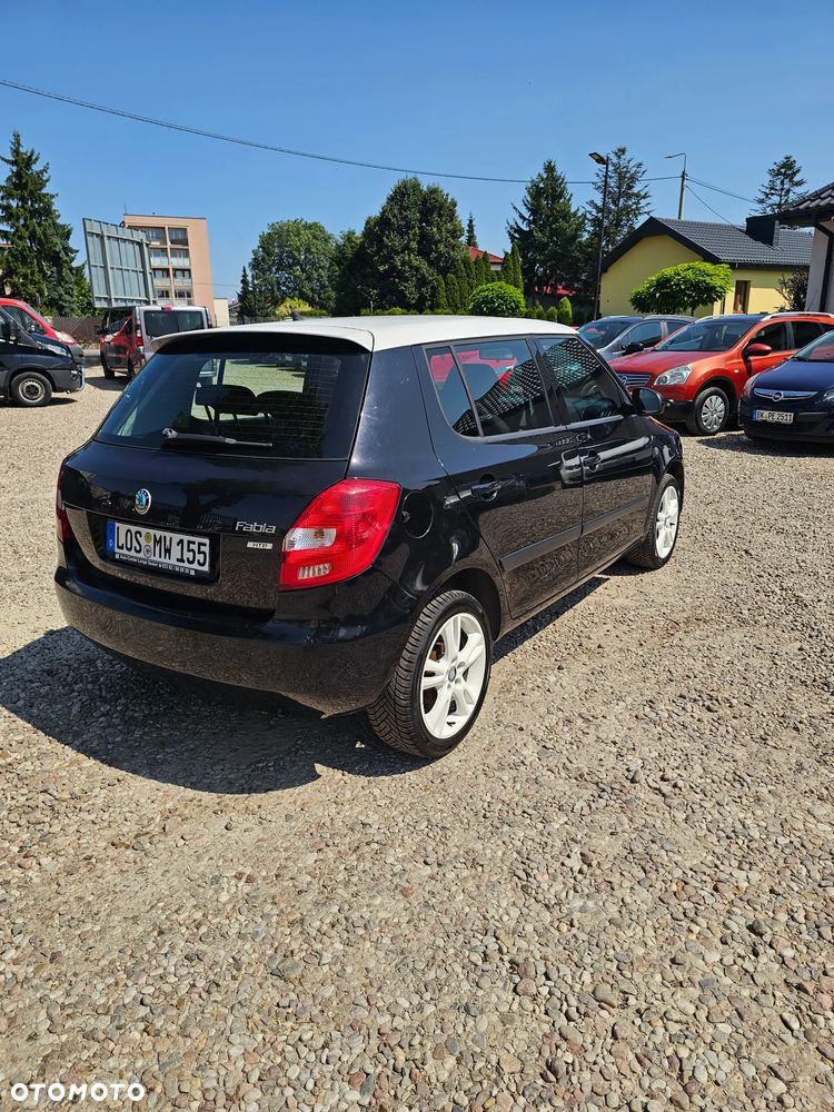 Skoda Fabia 1.2 HTP Cool Colour Edition - 5