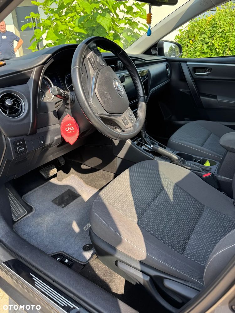 Toyota Corolla 1.6 Comfort MS - 5