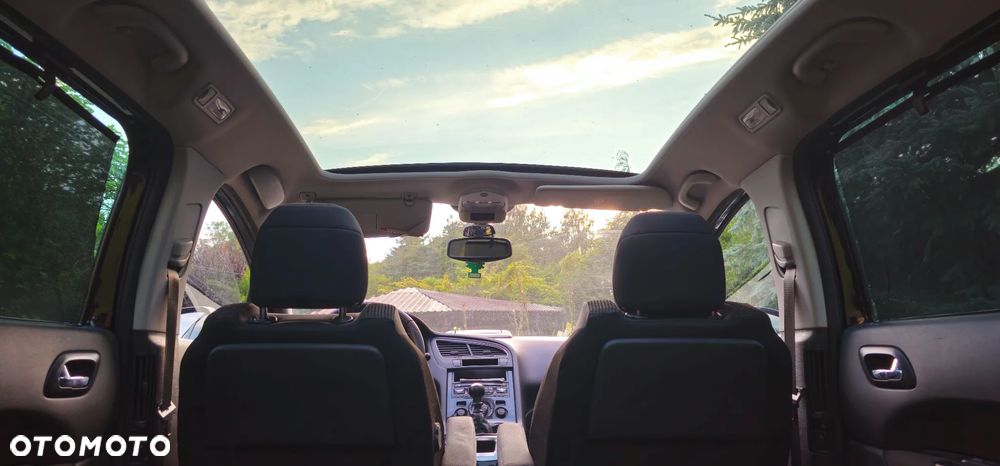 Peugeot 5008 1.6 HDi Premium - 4