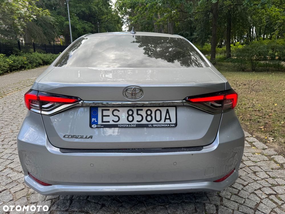 Toyota Corolla - 5