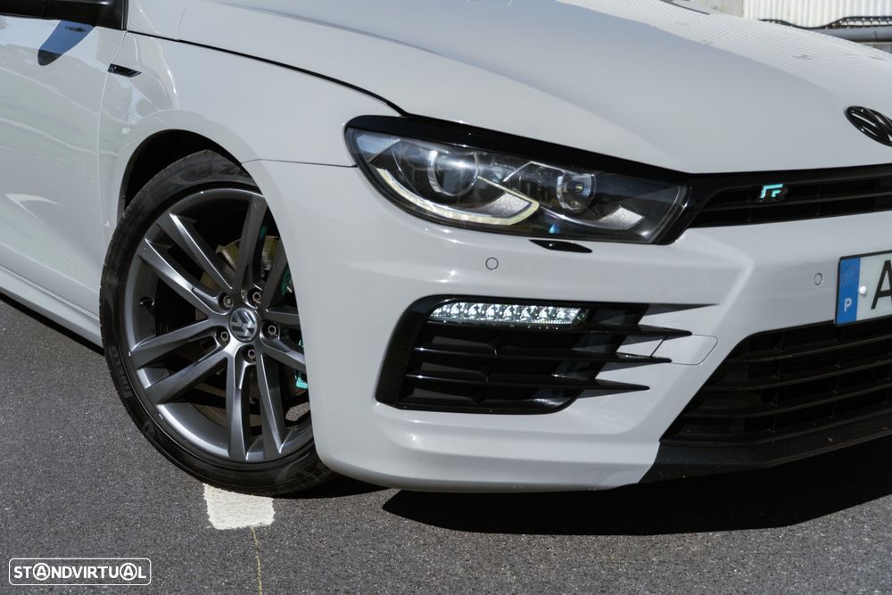 VW Scirocco 2.0 TSI Sport DSG - 8