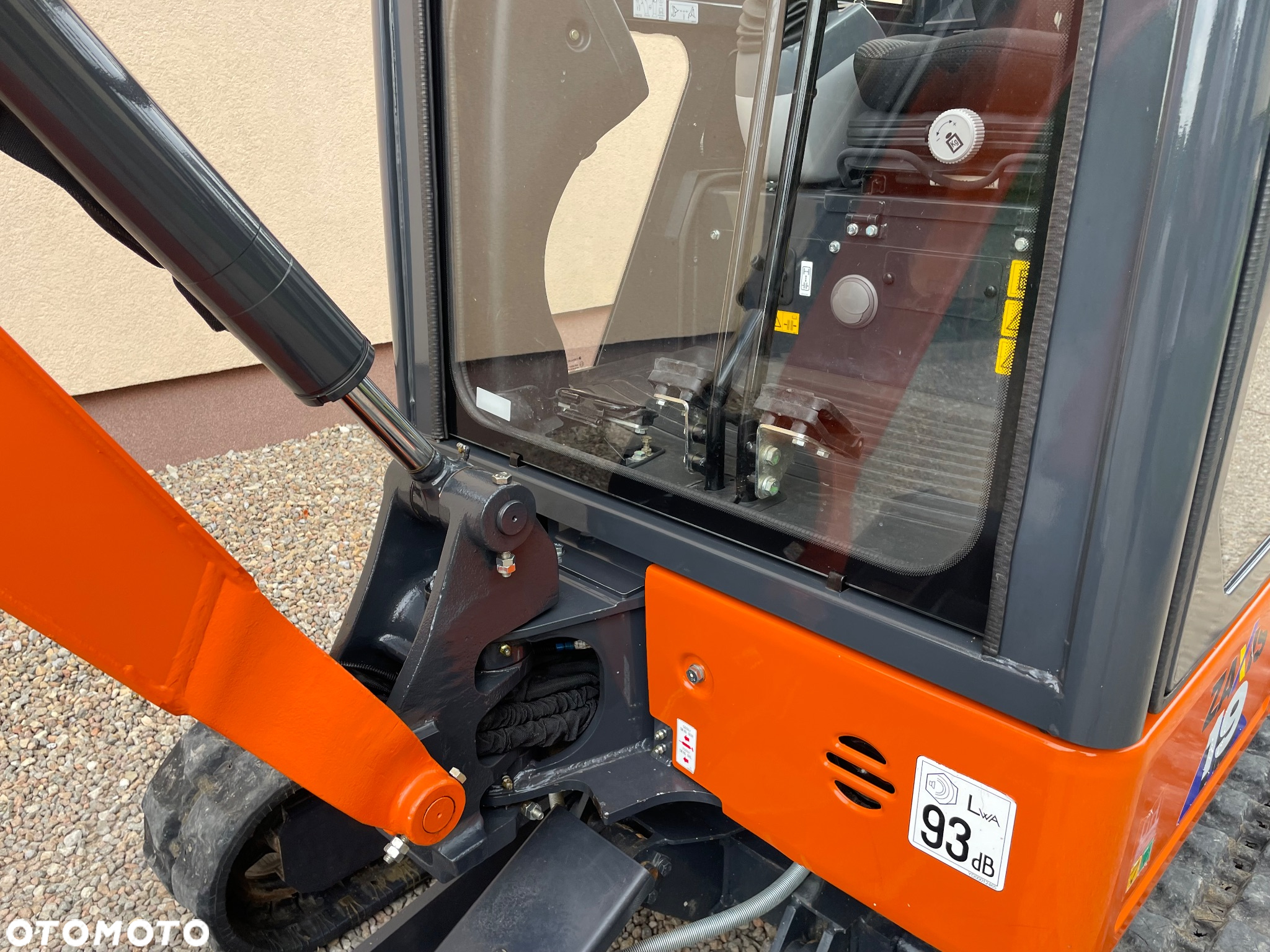 Hitachi ZX 19 - 6 CR - 9
