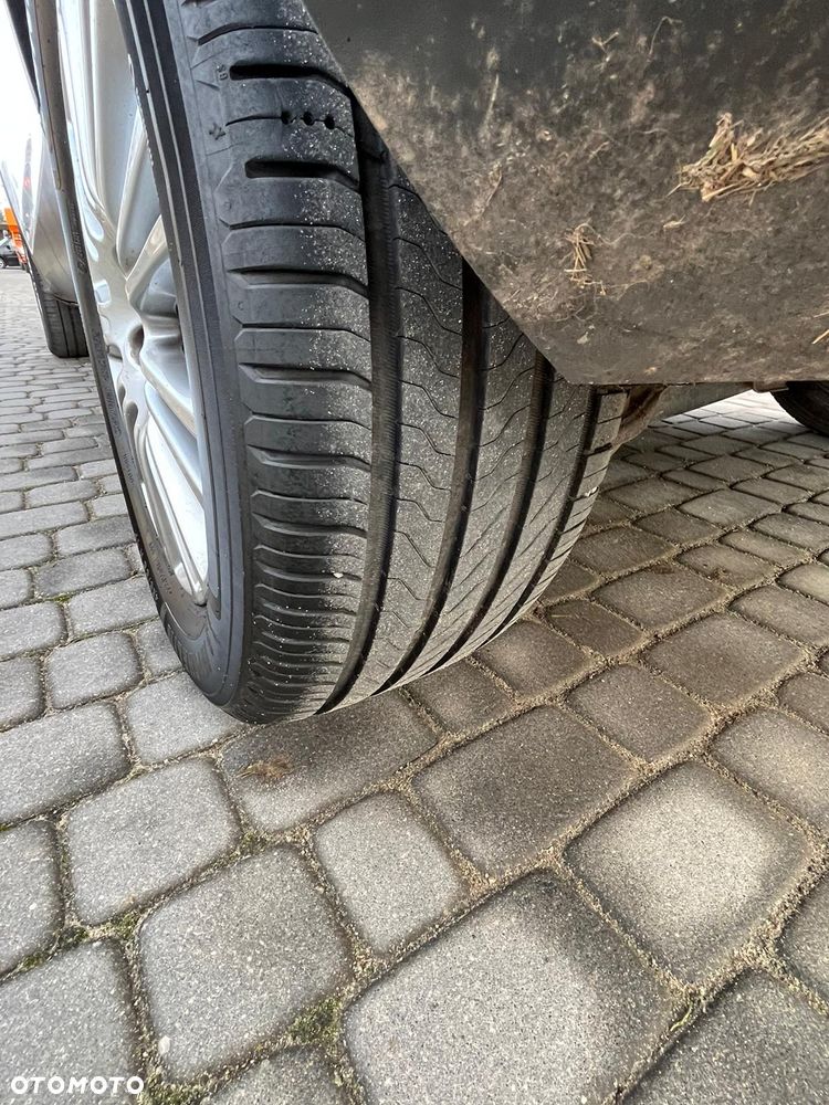 Ford Kuga 2.0 TDCi Titanium - 17