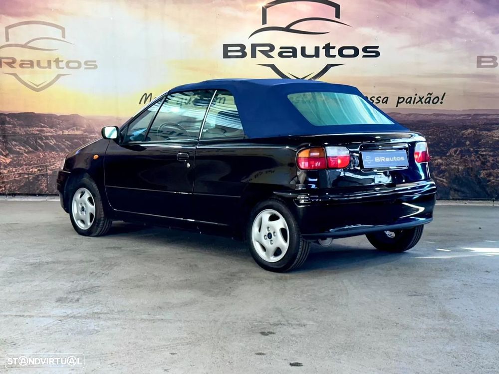 Fiat Punto Cabrio 16V - 10