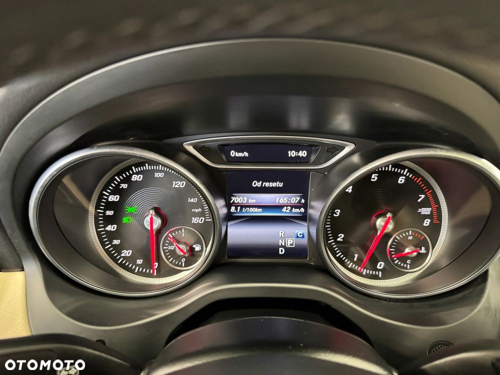 Mercedes-Benz CLA 250 7G-DCT UrbanStyle Edition - 15