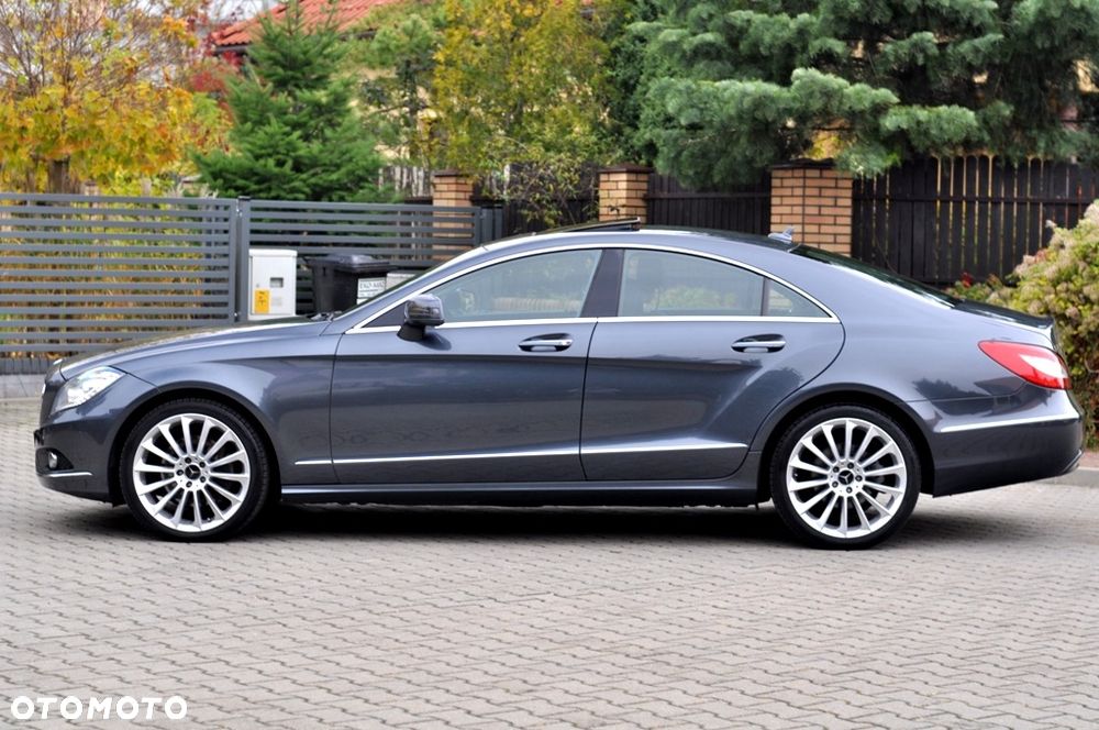 Mercedes-Benz CLS - 23