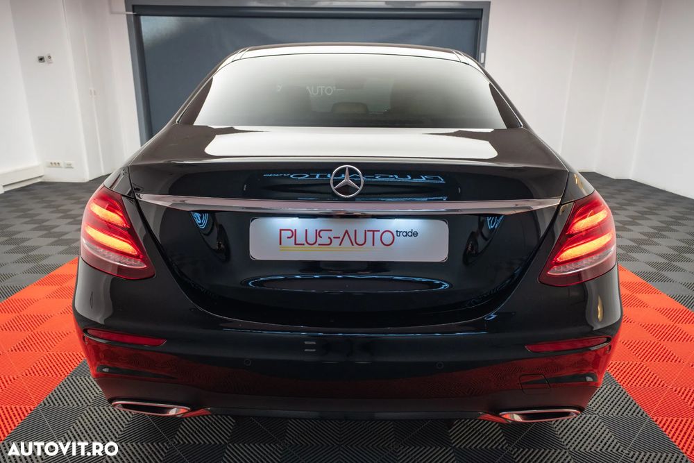 Mercedes-Benz E 220 d 4Matic 9G-TRONIC AMG Line - 6