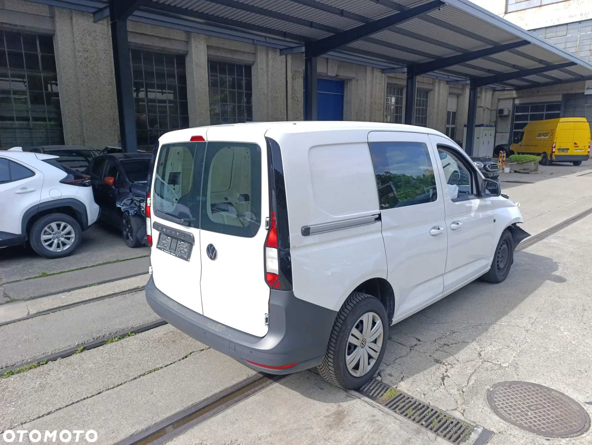 Volkswagen Caddy - 3