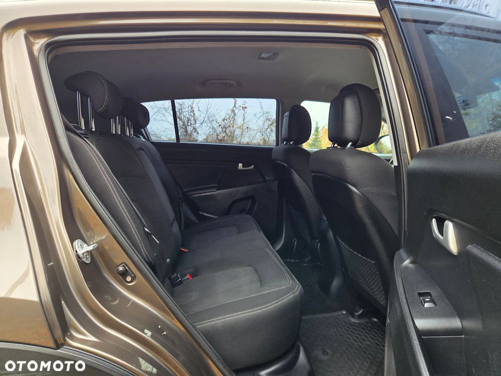 Kia Sportage 1.6 GDI L 2WD - 10