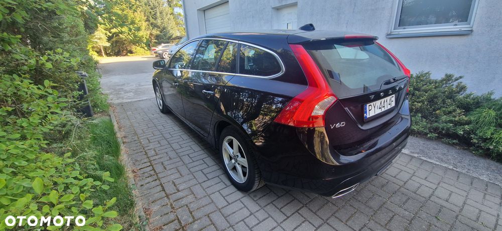 Volvo V60 D4 Drive-E Momentum - 7