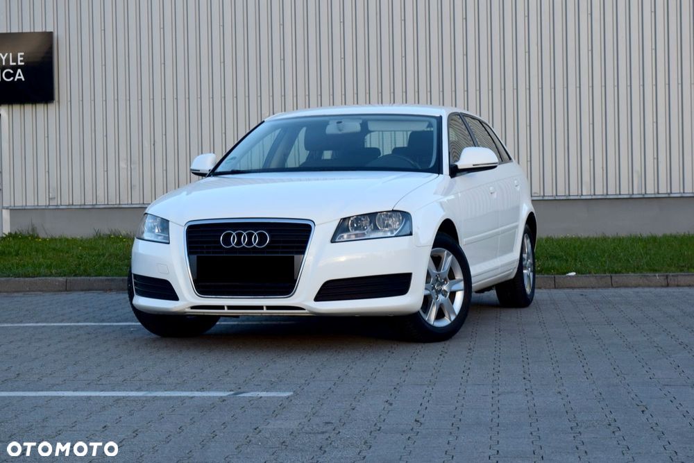 Audi A3 Sportback 1.6 Ambiente - 5