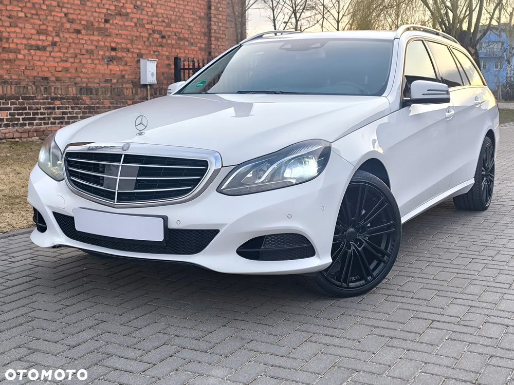 Mercedes-Benz Klasa E 250 BlueTEC 9G-TRONIC Edition - 9