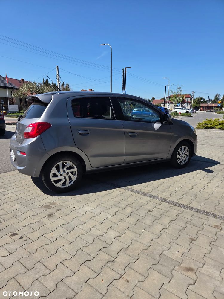 Mitsubishi Space Star 1.2 Intro Edition+ - 12