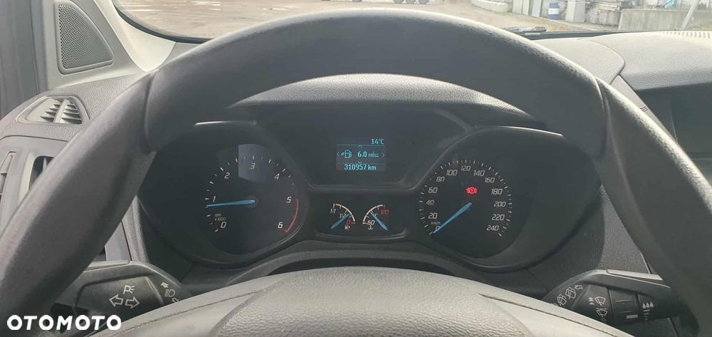 Ford Transit Connect - 7