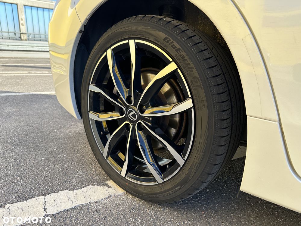 Lexus CT 200h Elegance - 23