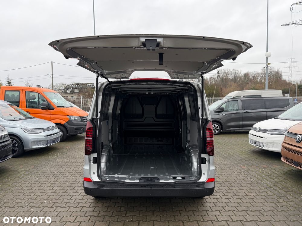 Volkswagen Transporter - 8