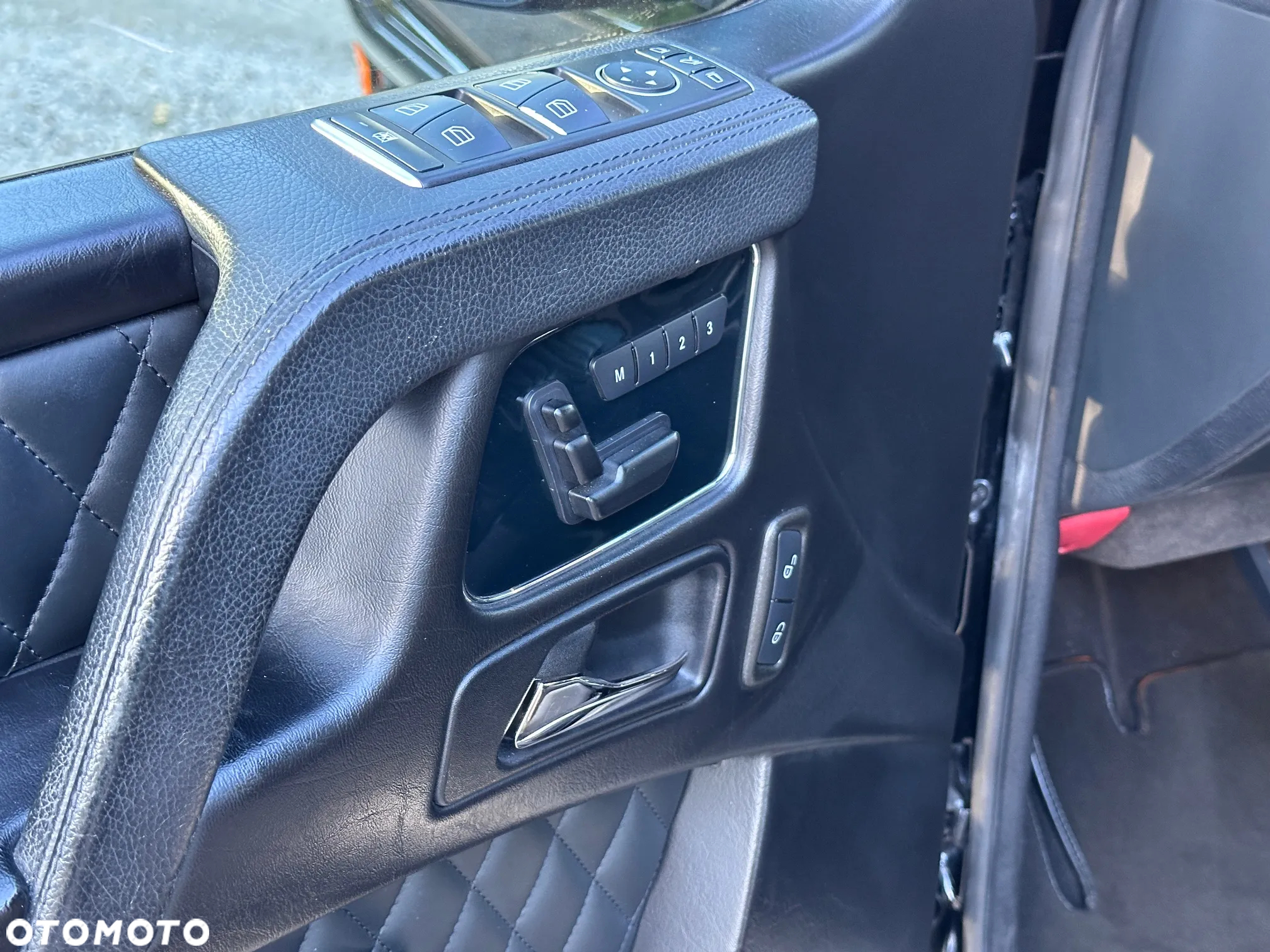 Mercedes-Benz Klasa G 63 AMG L - 16