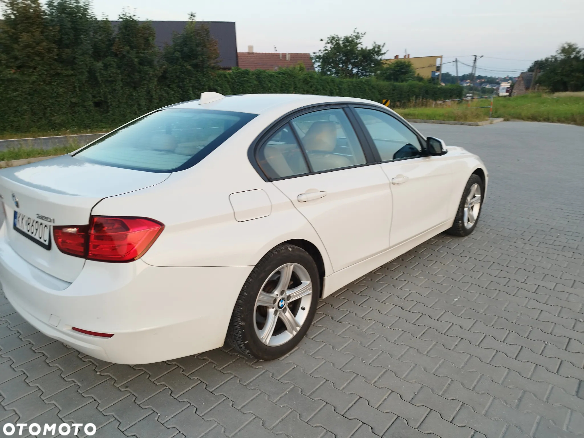 BMW Seria 3 320i xDrive - 3