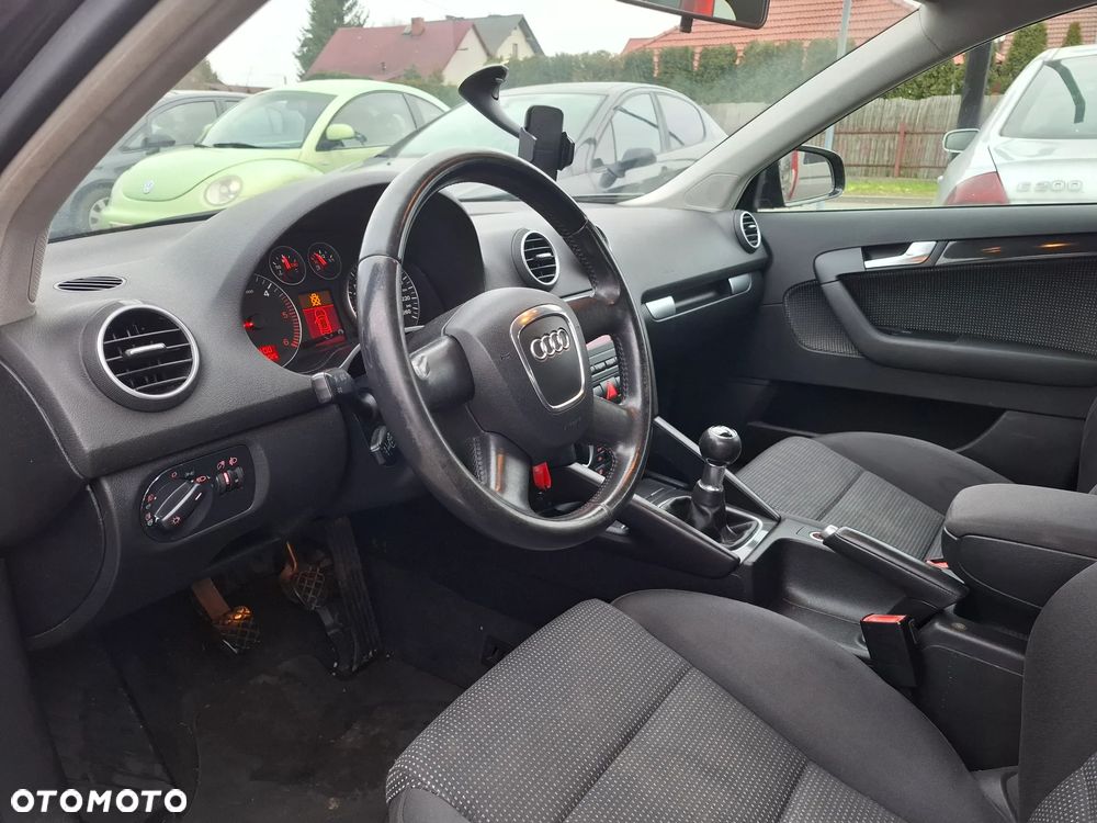 Audi A3 Sportback 2.0 TDI Ambition - 8