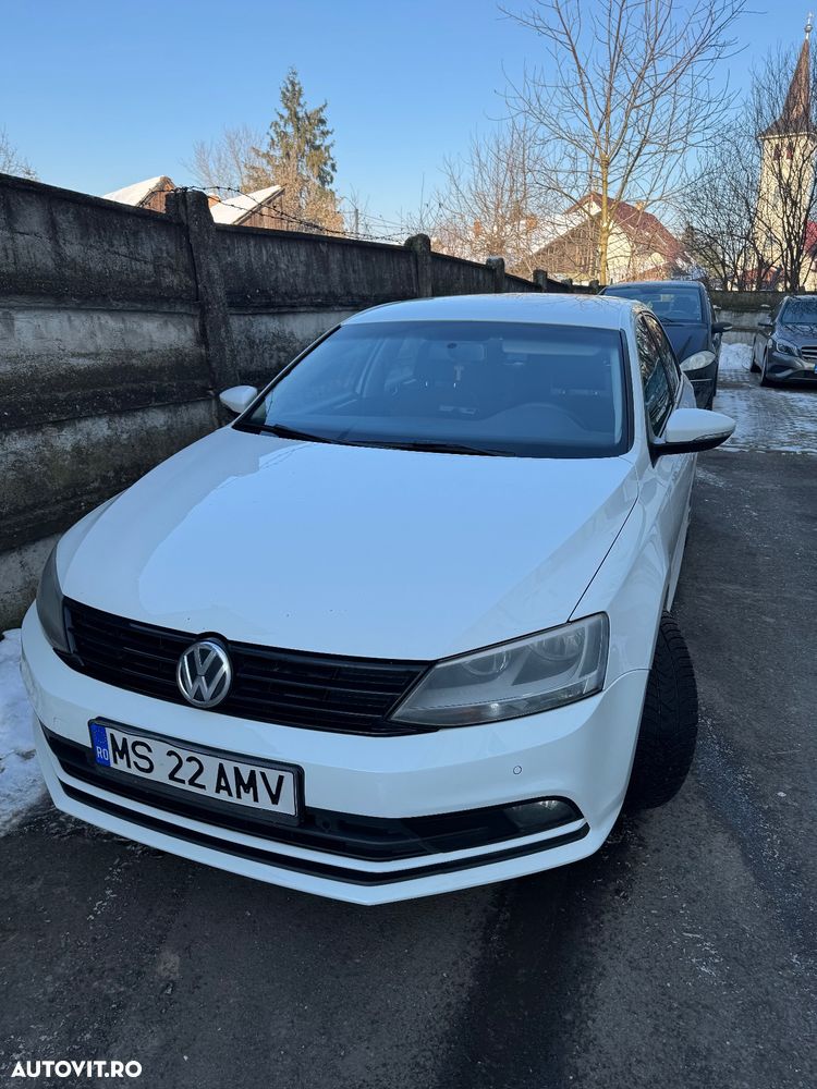 Volkswagen Jetta - 22