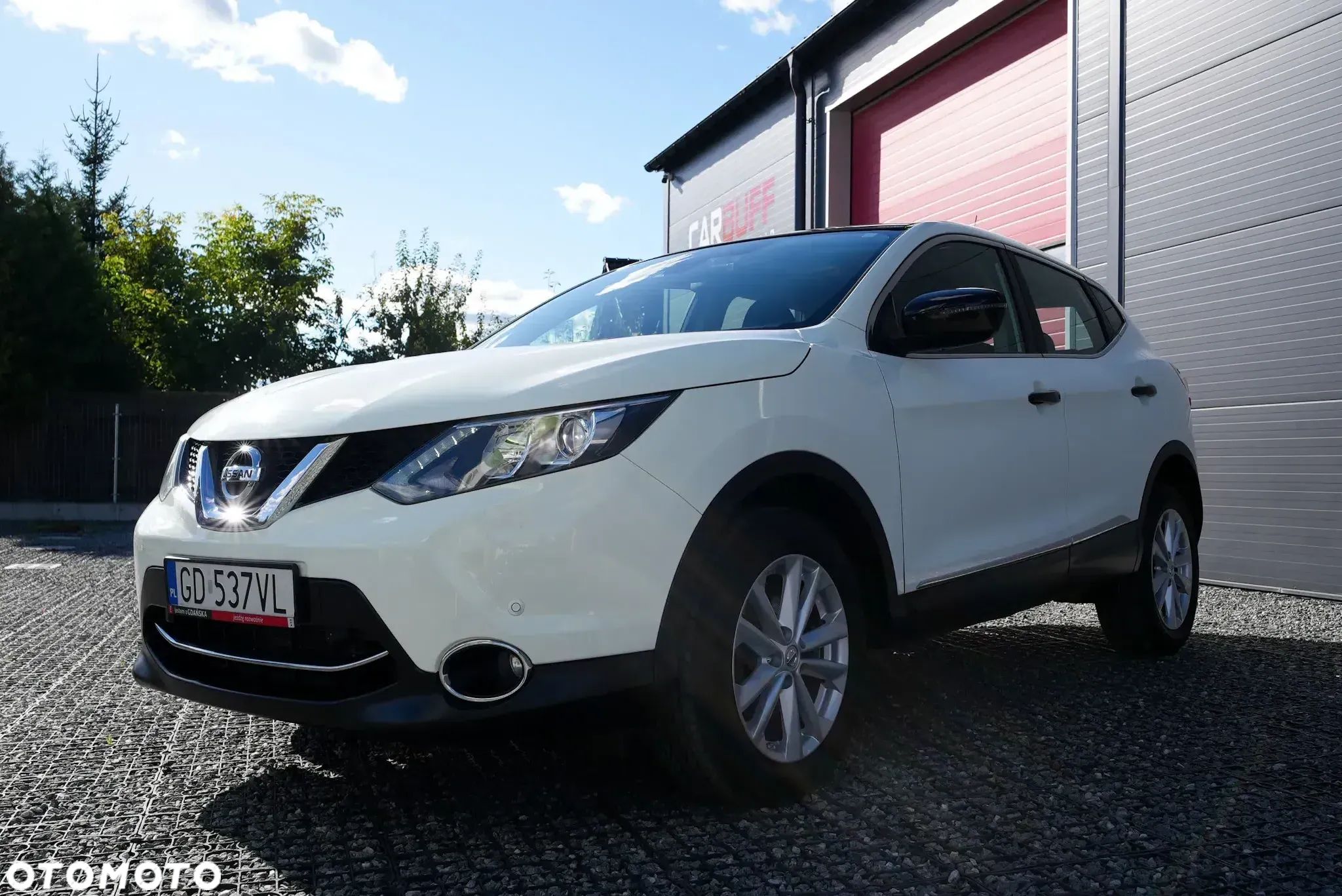 Nissan Qashqai 1.2 DIG-T Acenta Xtronic - 1