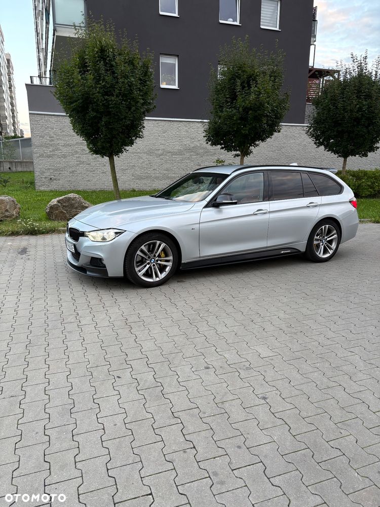 BMW Seria 3 330i xDrive M Sport Sport - 8