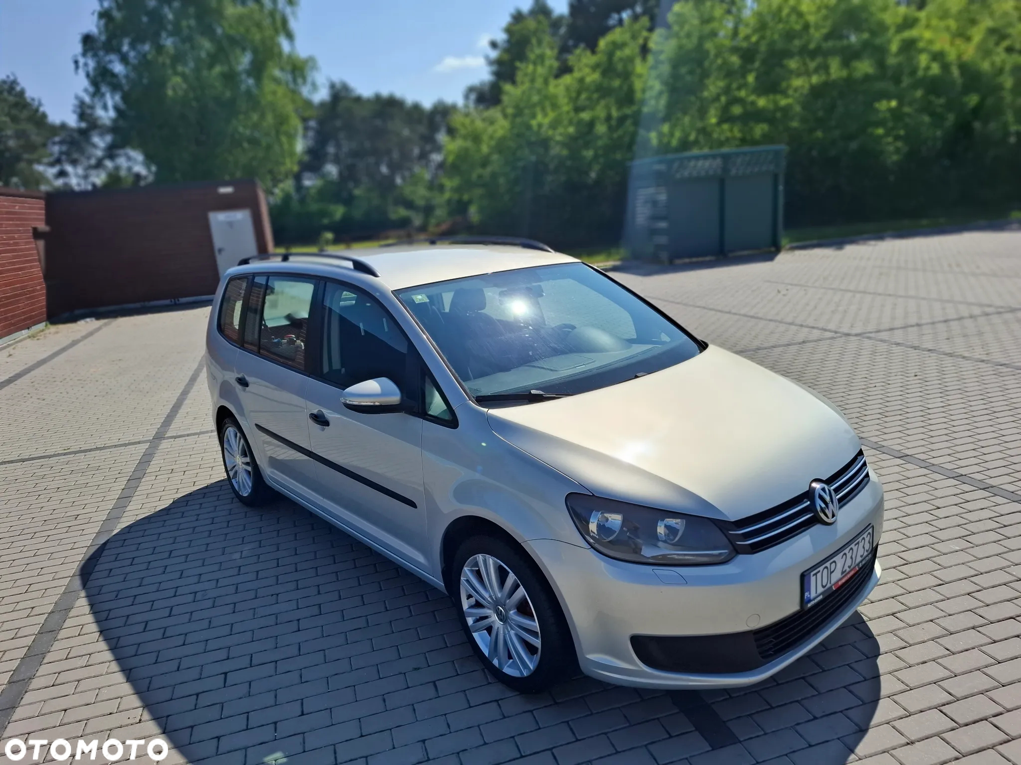 Volkswagen Touran - 2