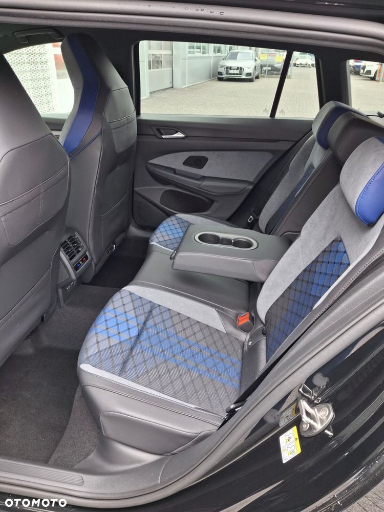 Volkswagen Golf Variant 2.0 TSI 4Motion R - 14