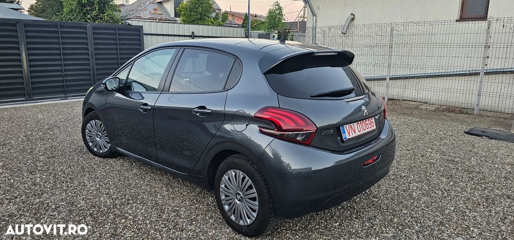 Peugeot 208 1.6 BlueHDi FAP Allure - 3