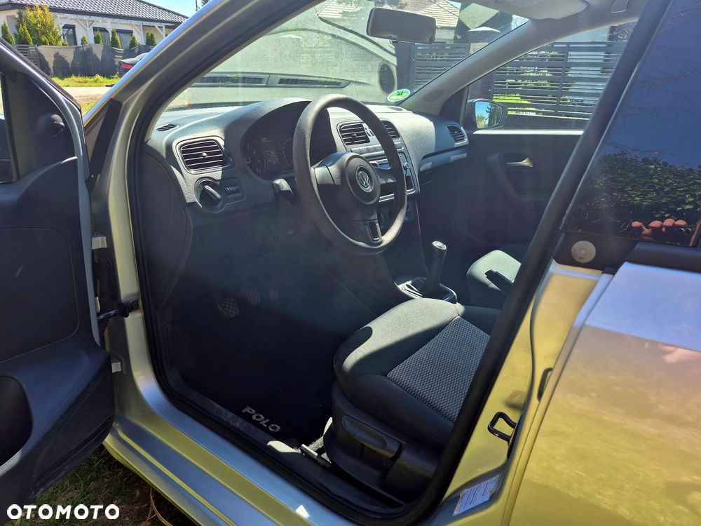 Volkswagen Polo 1.2 Entry - 8