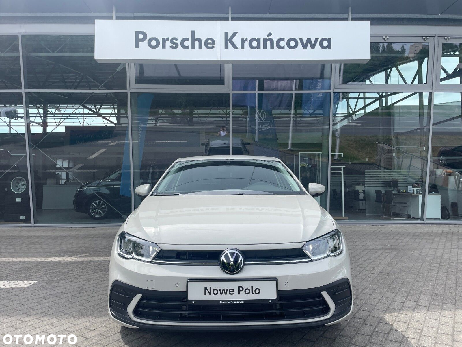 Volkswagen Polo - 2