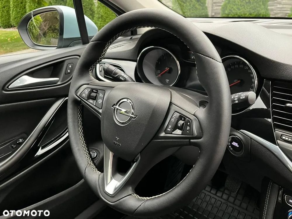 Opel Astra 1.6 BiTurbo D (CDTI) Start/Stop Innovation - 36