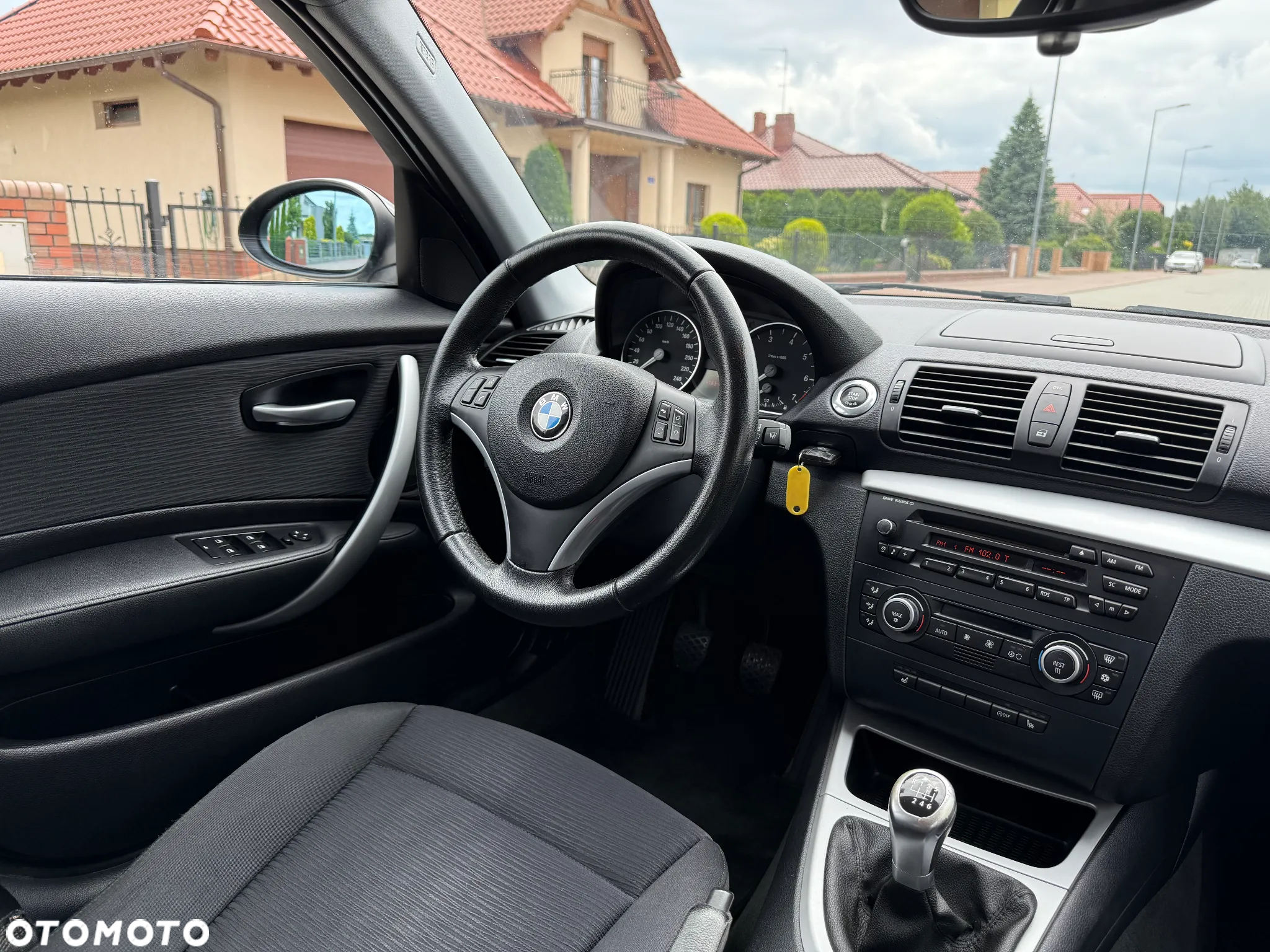 BMW Seria 1 116i - 10