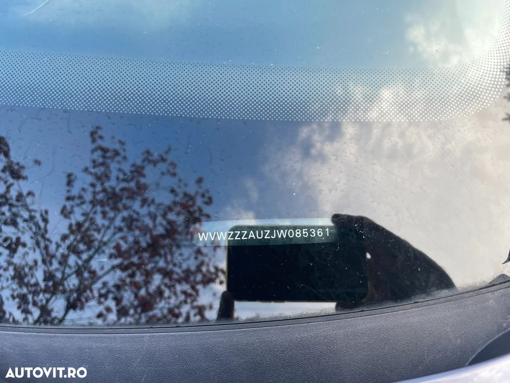 Volkswagen Golf 1.6 TDI DSG Highline - 4