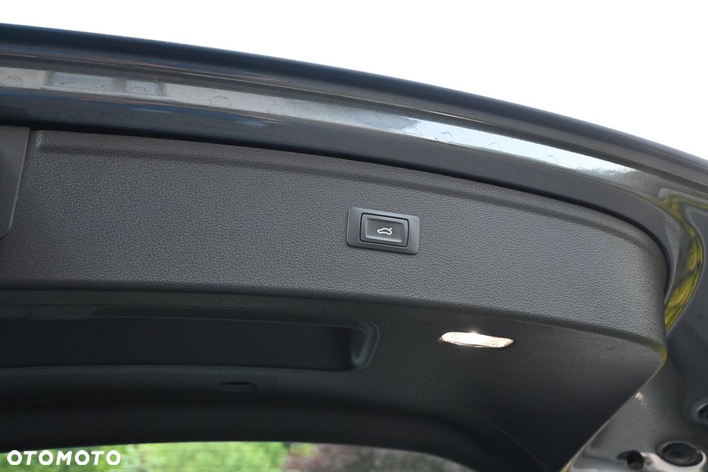 Audi Q5 35 TDI S tronic S line - 33