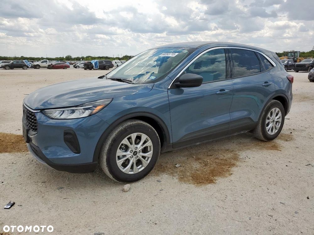 Ford Escape - 36