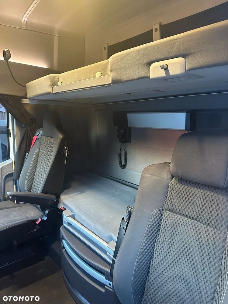 Renault T480 HSC - 5