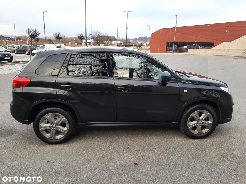 Suzuki Vitara 1.6 DDiS (4x4) Allgrip Comfort - 8