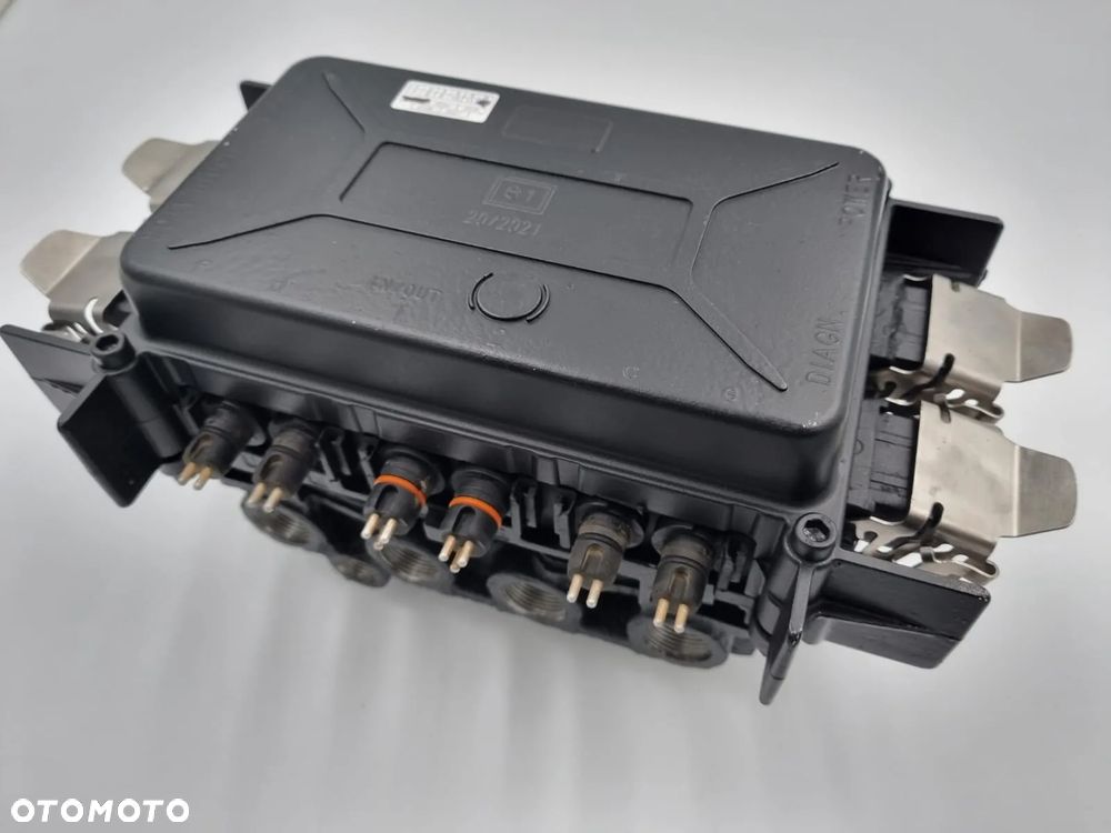 REGENEROWANY ZAWÓR MODULATOR EBS NACZEPOWY - 1