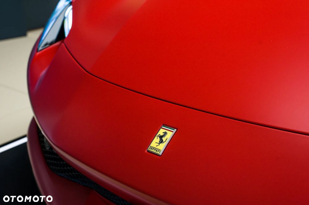 Ferrari 296 GTB - 6