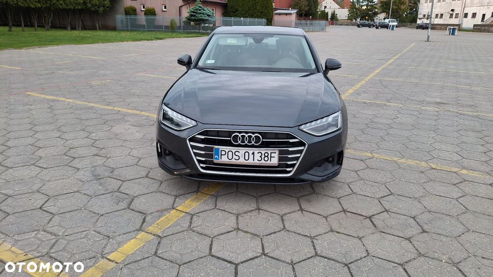 Audi A4 Limousine 30 TDI S tronic - 2