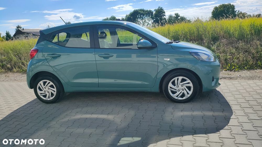 Hyundai i10 - 10