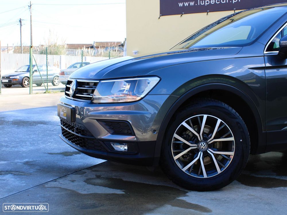 VW Tiguan 2.0 TDI Confortline - 9