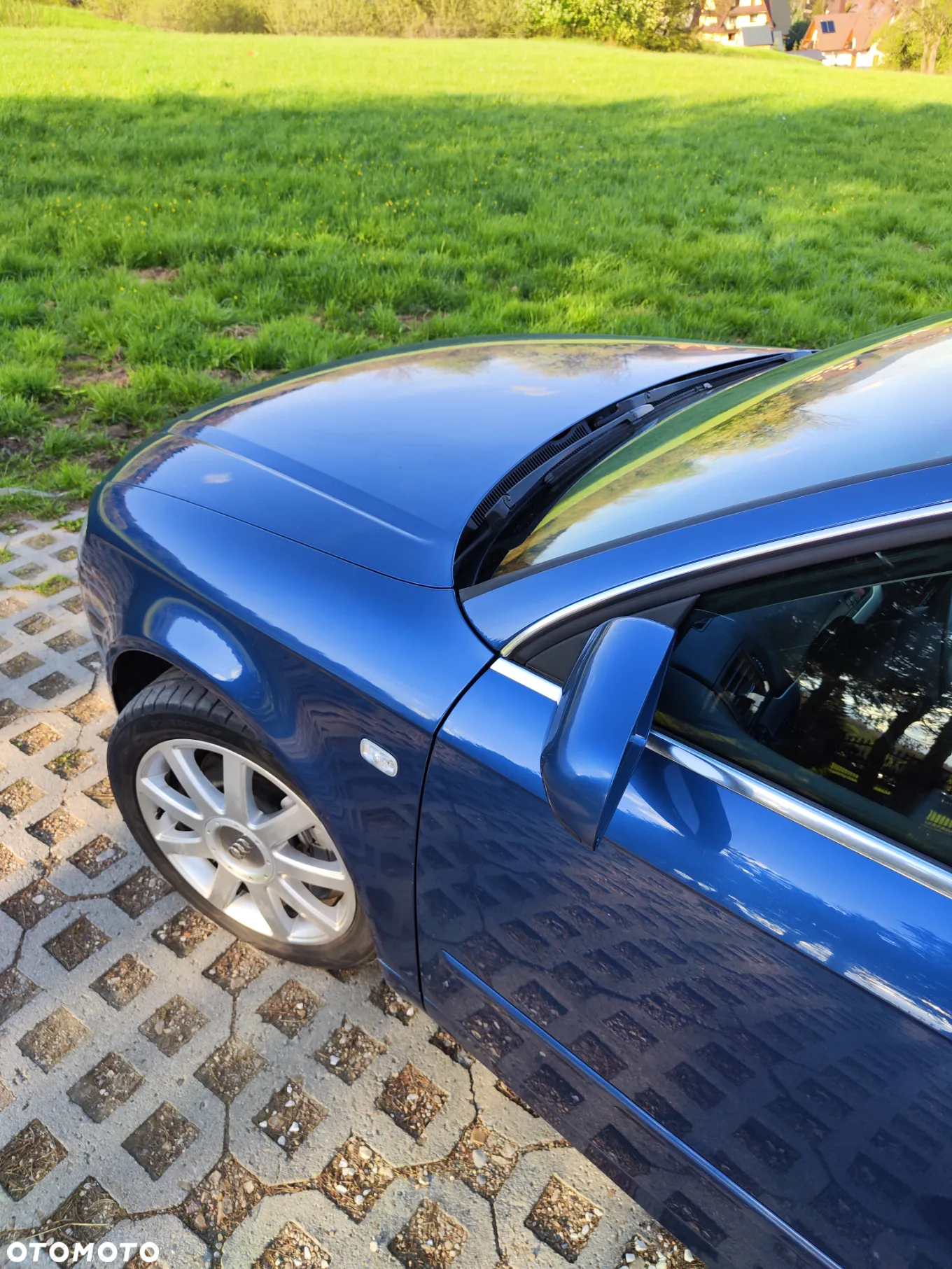 Audi A4 2.0T FSI Quattro - 5