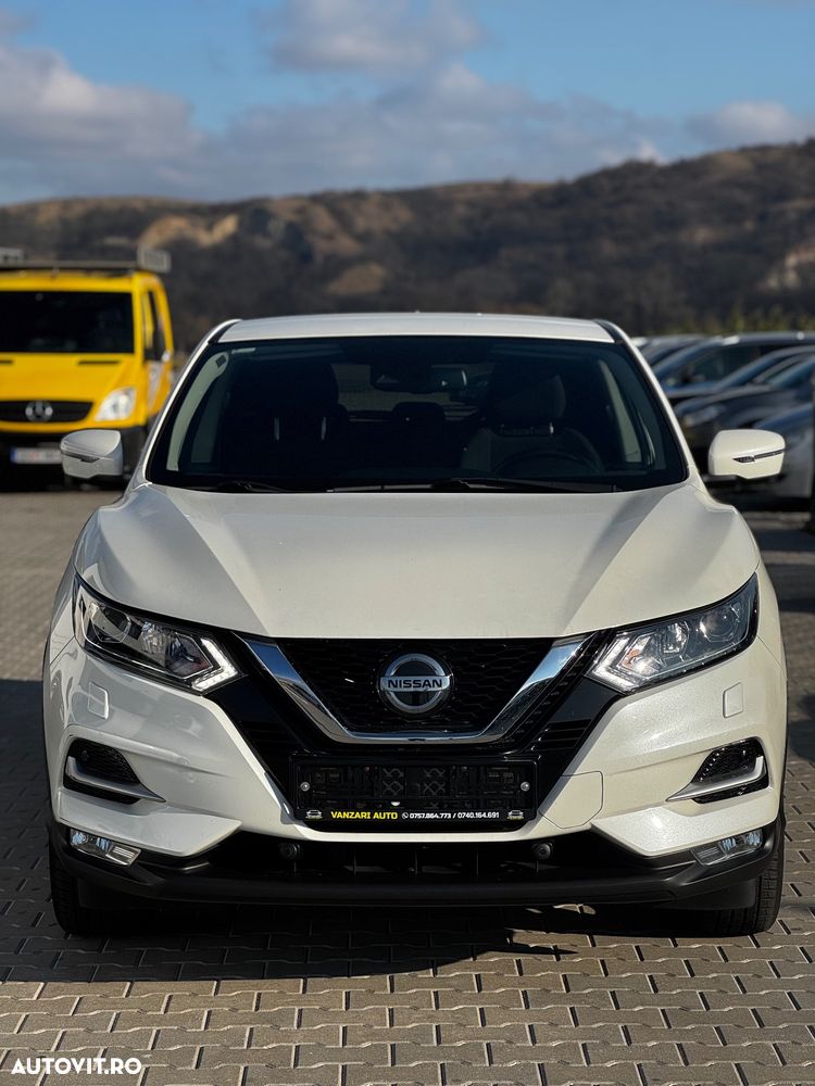 Nissan Qashqai - 2