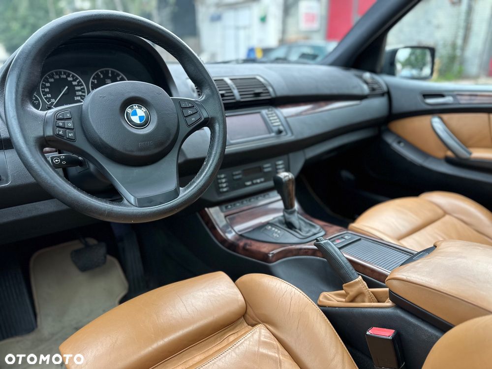 BMW X5 4.4 i Edition Exclusive - 12