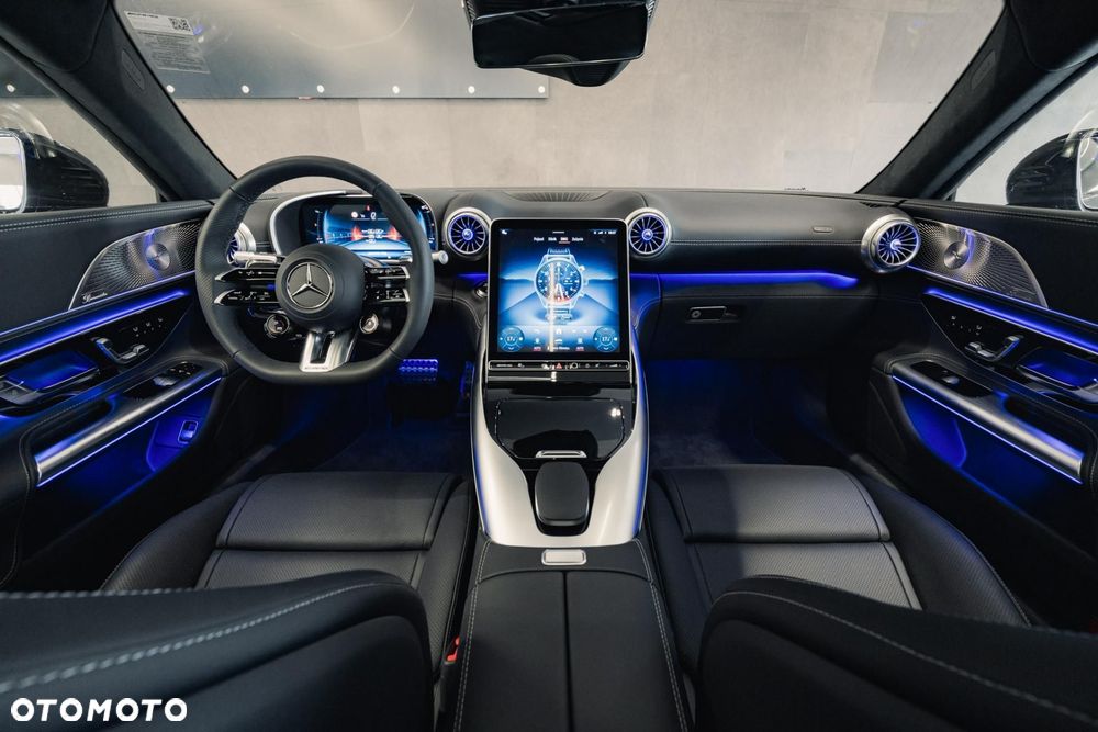 Mercedes-Benz AMG GT - 11
