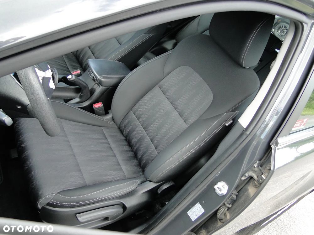 Kia Sportage 1.6 GDI L 2WD - 26