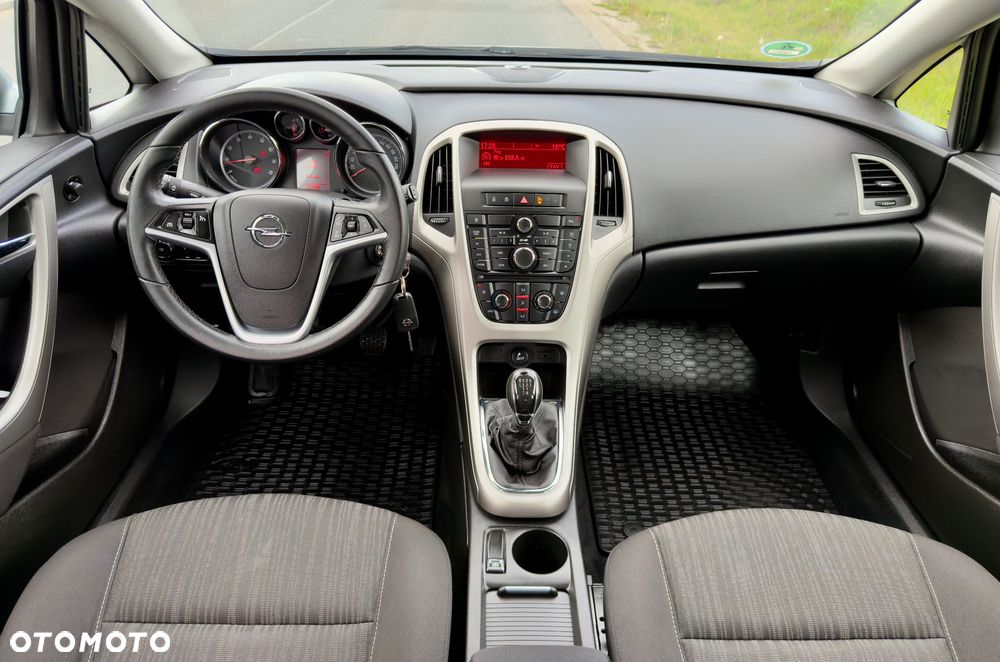 Opel Astra 1.6 Edition - 11