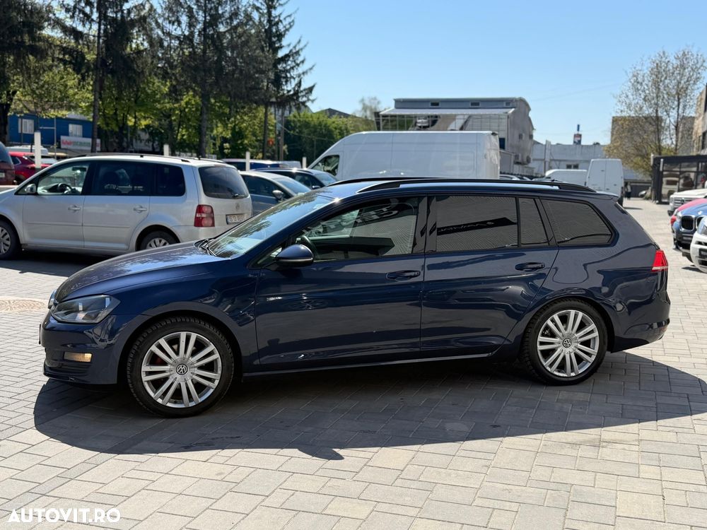 Volkswagen Golf 1.6 TDI DPF DSG BlueMotion Technology Comfortline - 5